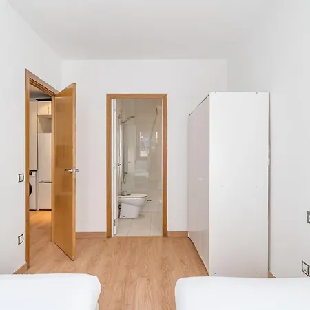 Guestready - Bright Near Montjuic Apartment Barcelona