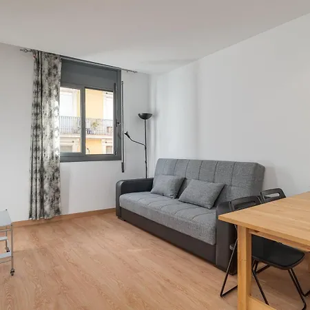 Guestready - Bright Near Montjuic *